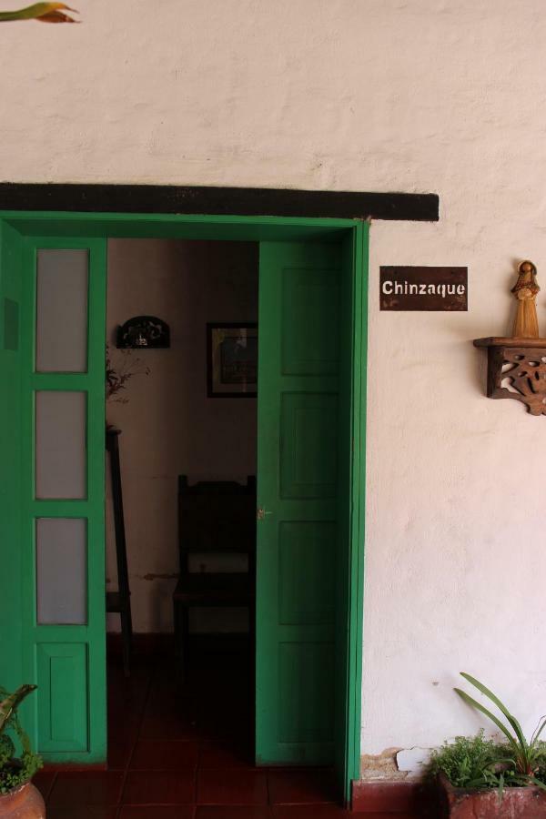 Hostal San Nicolas Ubate Exterior photo